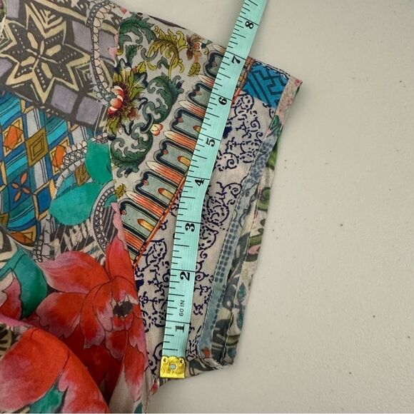 Johnny Was Boho Floral Patchwork V-Neck Women Top Size XS - Picture 9 of 12